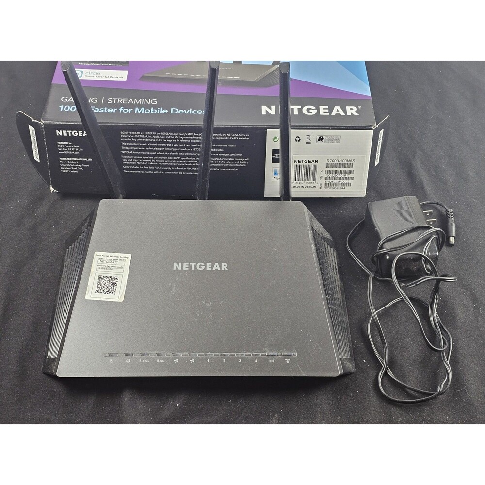 NETGEAR Nighthawk R7000 AC1900 Dual-Band WiFi Router